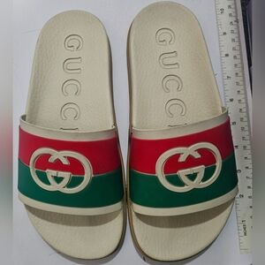Gucci Agrado Slides Sandals Monogram Cream G 8 US
